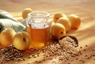 吃蜂蜜的功效与作用 - 蜂蜜的功效与作用吃法