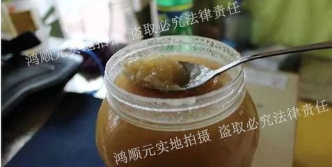 闻真蜂蜜什么感觉(蜂蜜闻起来刺鼻是怎么回事)